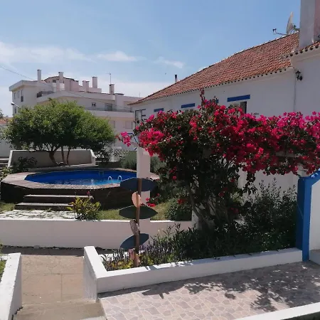Olive3 Hostel *
