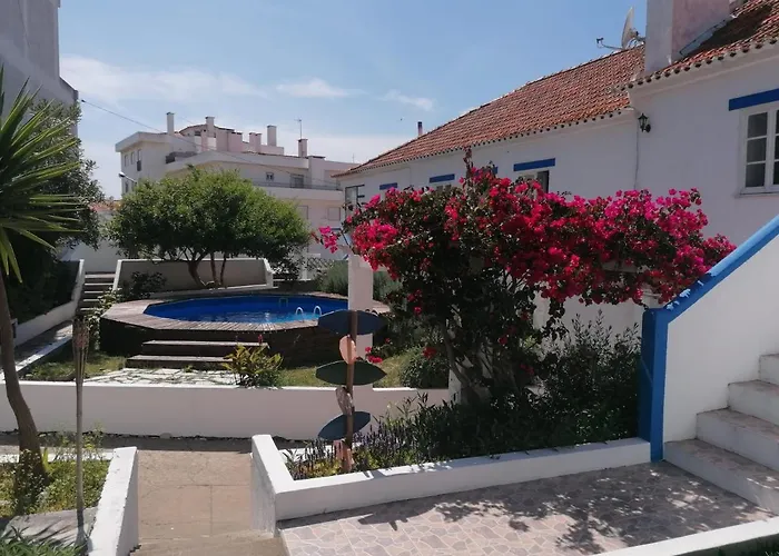 Olive3 ホステル *