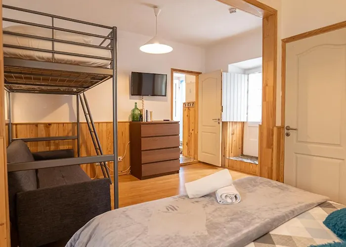 Olive3 ホステル エリセイラ